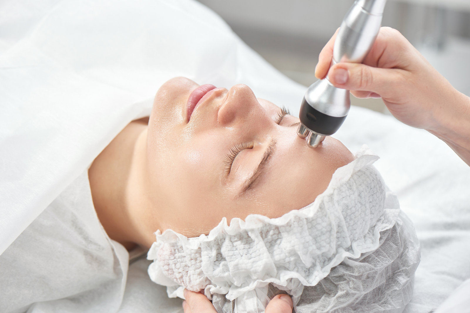 Radiofrequency skin tightening treatment
